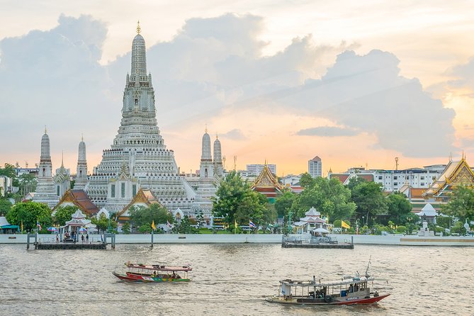 Private Tour - Top 3 Major Monuments (Grand Palace, Wat Pho, Wat Arun) - Wat Phra Kaew and the Emerald Buddha