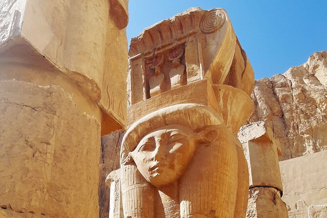 Private tour West Bank Luxor, Valley of the Kings, temples, lunch - The Colossi of Memnon in a short final stop