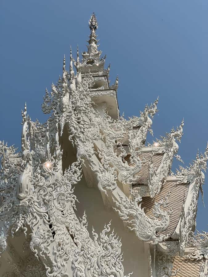 Private trip Chiang Rai Day trip, White Temple, Blue temple - Wat Rong Suea Ten, Chiang Rai’s Blue Temple