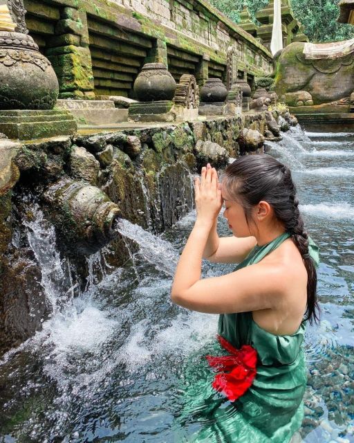 Private ubud tour Rice teracce, temple & Secret waterfall - Tibumana Waterfall: the day’s cool finish