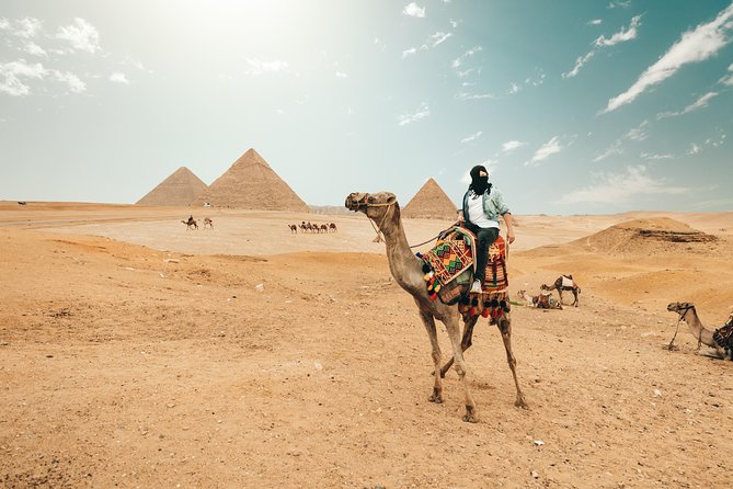 Pyramids of Giza & Sphinx & valley temple Tour with Camel Ride & Egyptian lunch - Seeing Khufu, Chephren, and Mykerinus