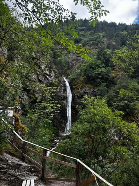 Resilovo Monastery,Waterfall &Hot Springs DayTrip from Sofia - How the guide shapes the day