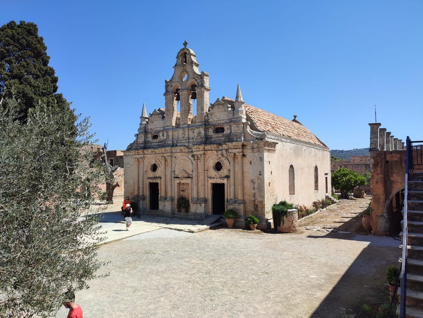 Rethymno: e-Bike tour to Arkadi monastery - Timing, group size, and the fine print