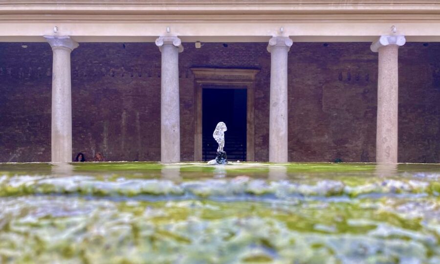 Rome: Tour of St. Clement's Basilica Underground Temples - Meet the Mithraic temple 14 meters below street level