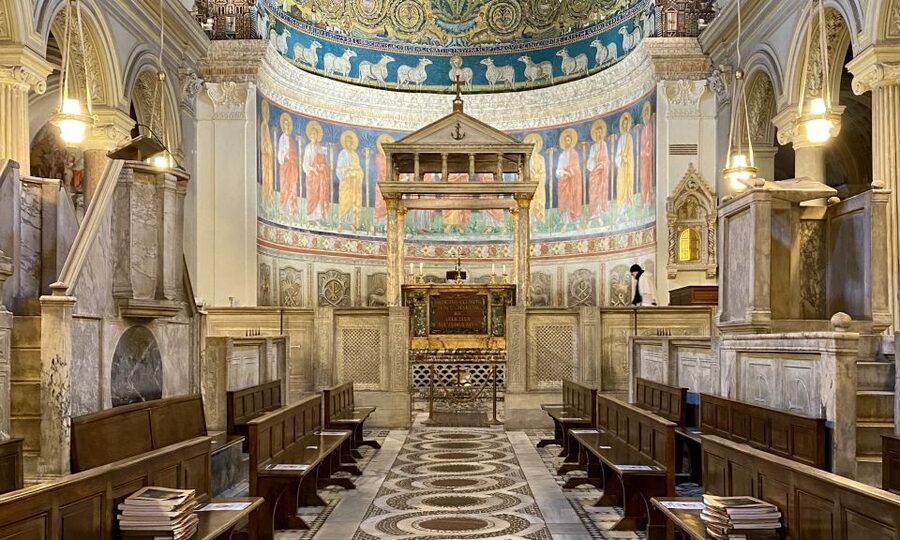 Rome: Tour of St. Clement's Basilica Underground Temples - Timing, walking, and what to wear