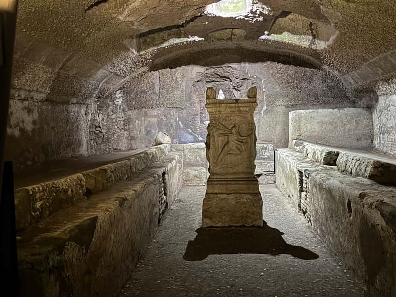Rome underground hidden temples, ruins, and secret basilicas - Key points at a glance