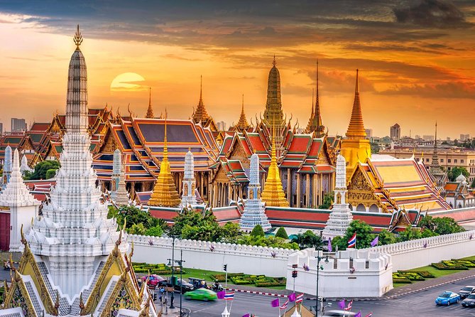 Royal Grand Palace and Bangkok Temples: Half Day Tour - Who will get the most from this tour