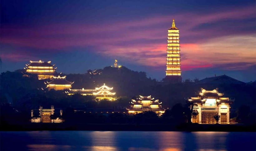 Sacred Nights at Bai Dinh Pagoda: A Spiritual Escape - Why Bai Dinh works so well after sunset