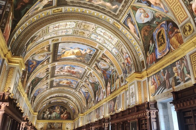 San Lorenzo de El Escorial Monastery Private Tour - Key points to know