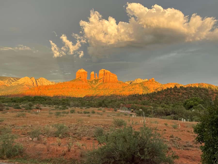 Sedona: E-Bike Sunset Tour to 7 Sacred Pools and Stupa - Pedaling through Cultural Park toward Red Rock Loop