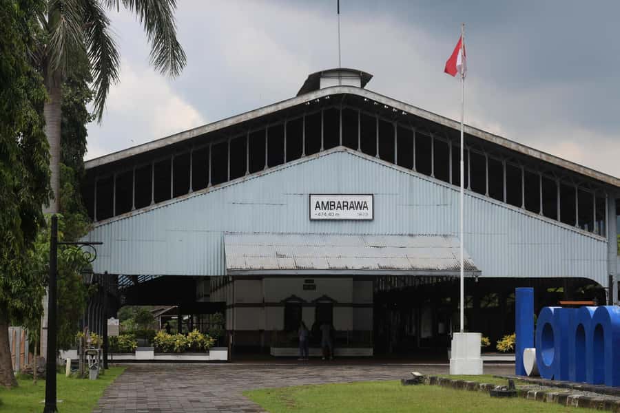 SEMARANG TOURS : GEDONGSONGO TEMPLE/TRAIN MUSEUM AMBARAWA - Gedong Songo, temples above the farms