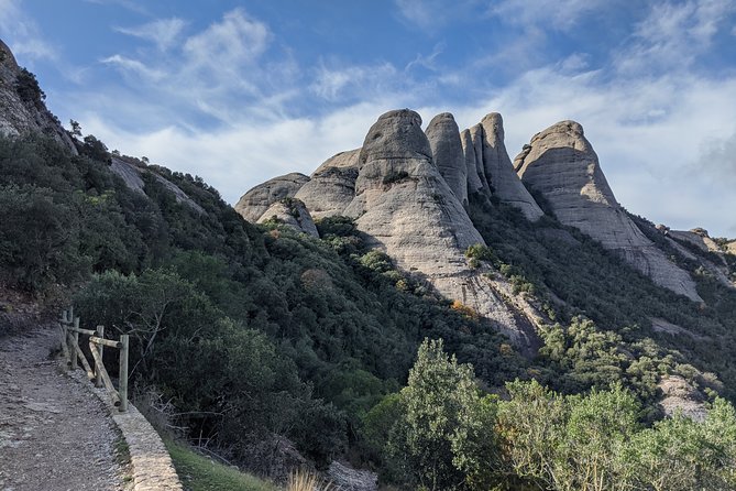 Semi-Private Montserrat Monastery, Funicular & Scenic Nature Walk - Cheese, coffee, and time around the monastery