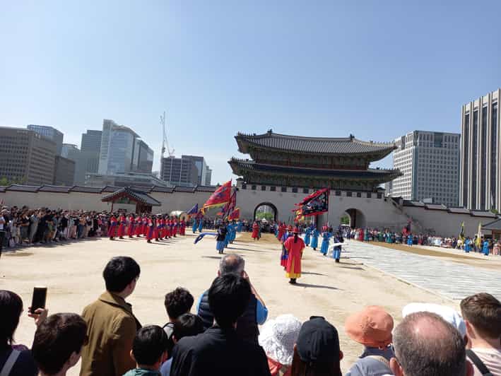 Seoul: 4-Hour Guided Tour to Palace, Bukchon, Jogyesa Temple - Why the Confucian focus changes what you see