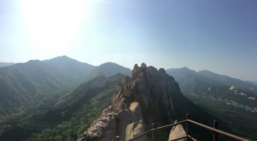 Seoul: Mt Seorak + Naksansa Temple or Nami Island Group Tour - Should you book it?