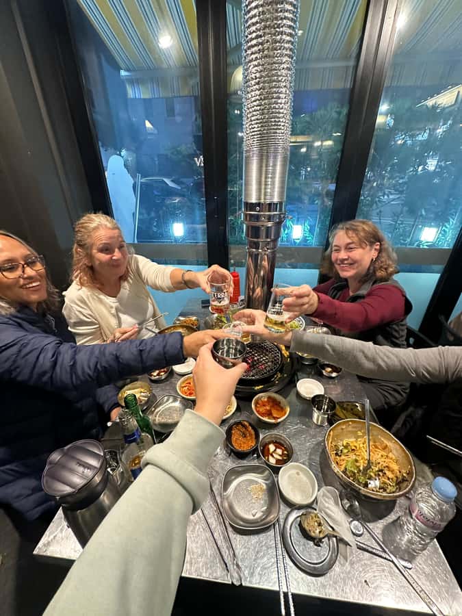 Seoul: Temple & Starfield COEX Mall Gourmet Tour in Gangnam - Should you book it?