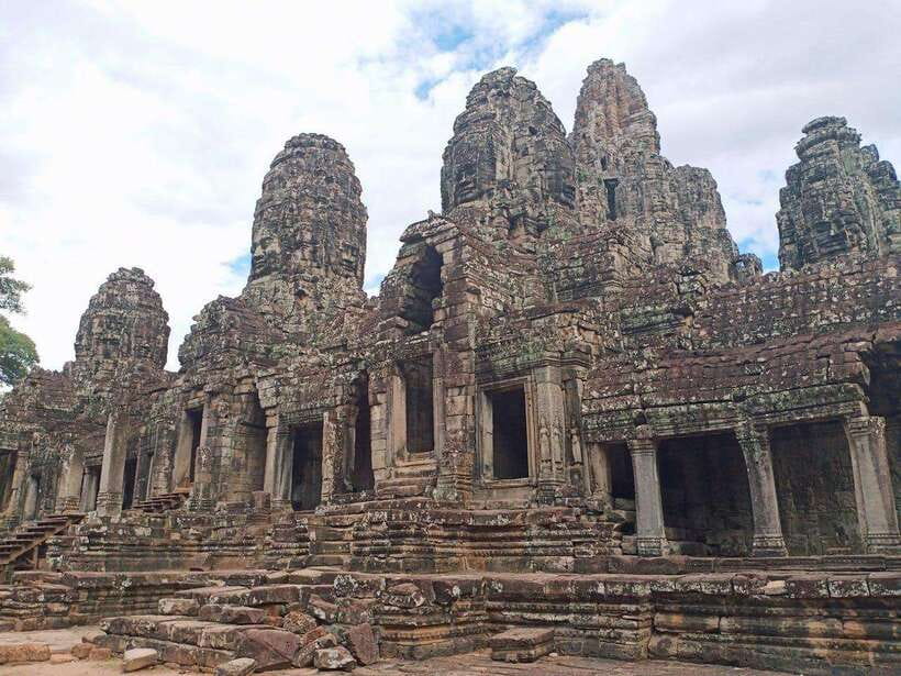 Sharing Trip to Angkor Temple with sunset - What the $19 Angkor day actually covers
