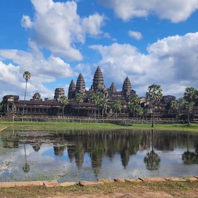 Siem Reap: 1-Day Angkor Wat Tour in Portuguese - Angkor Wat, the grand final stop
