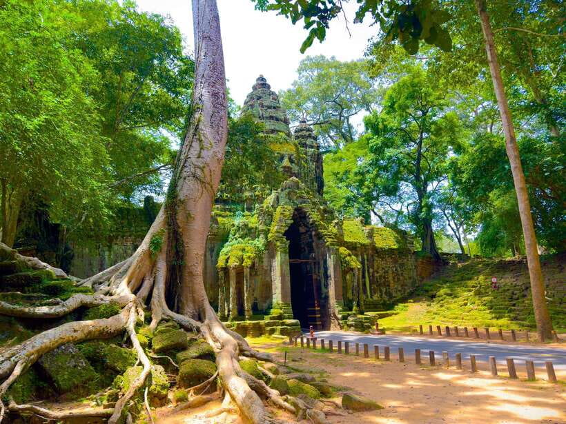 Siem Reap: 2-Days Angkor Wat with Sunrise Small-Group Tour - Key points to know before booking