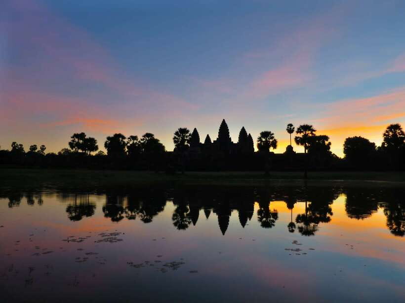 Siem Reap: Angkor Sunrise 1- or 2-Day Guided Temples Tour - The guide and driver make the difference