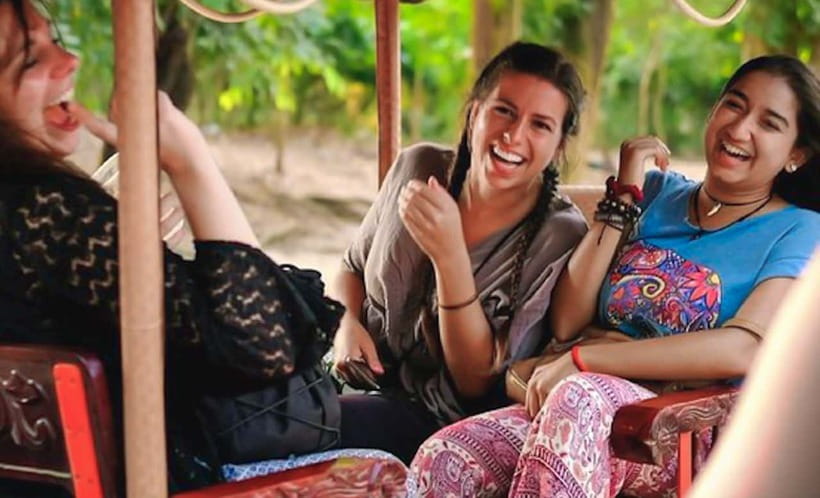 Siem Reap: Angkor Wat Private Tuk-Tuk Tour - Bayon and Angkor Thom, faces in the forest