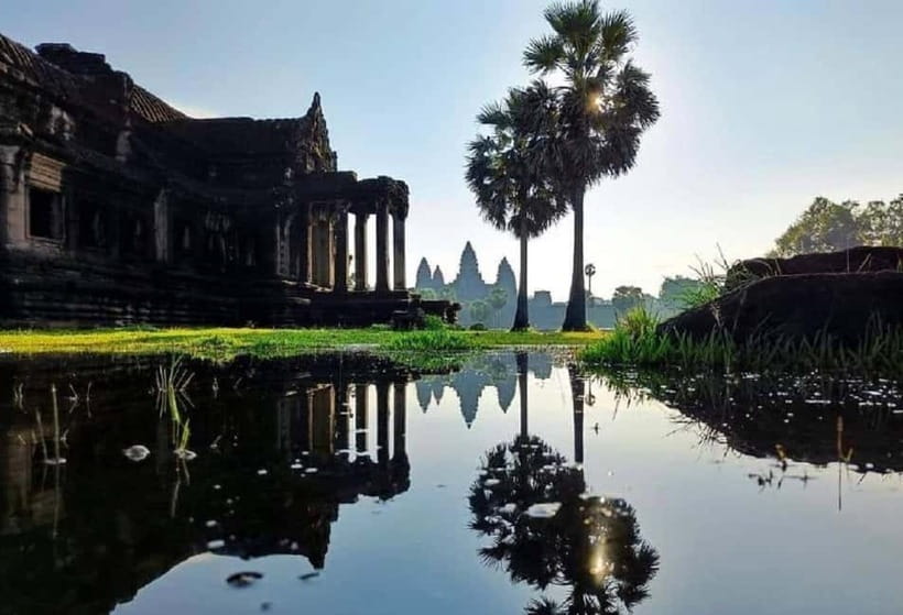 Siem Reap: Angkor Wat Small-Group Day Tour - Victory Gate and the approach to Angkor Thom