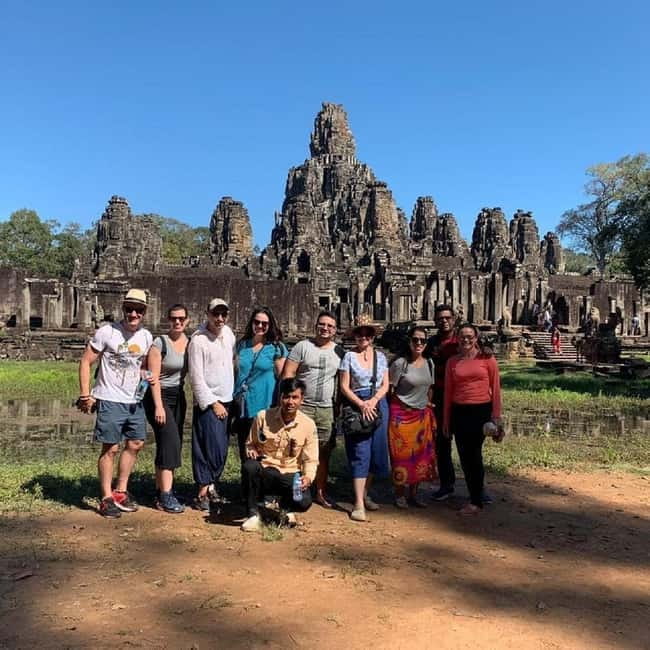 Siem Reap: Angkor Wat Small-Group Day Tour - Two hours at Angkor Wat