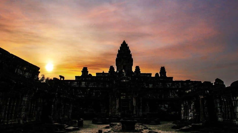 Siem Reap: Angkor Wat: Small-Group with Sunset Tour - Key points to know before you book