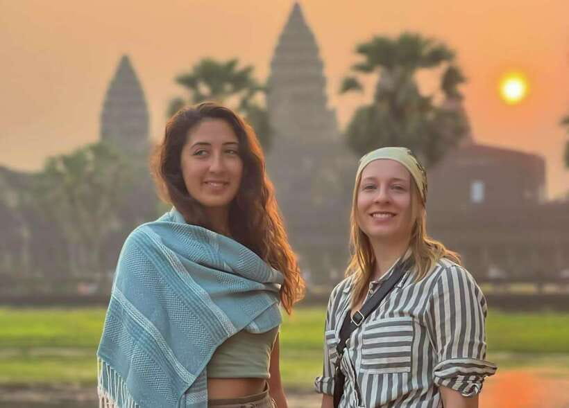 Siem Reap: Angkor Wat Sunrise and Full-Day Sightseeing Tour - Ta Keo, a steep 10th-century mountain temple