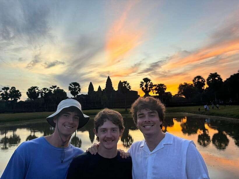 Siem Reap Angkor Wat Sunrise Explore The Most Iconic Temples - The early schedule and group experience