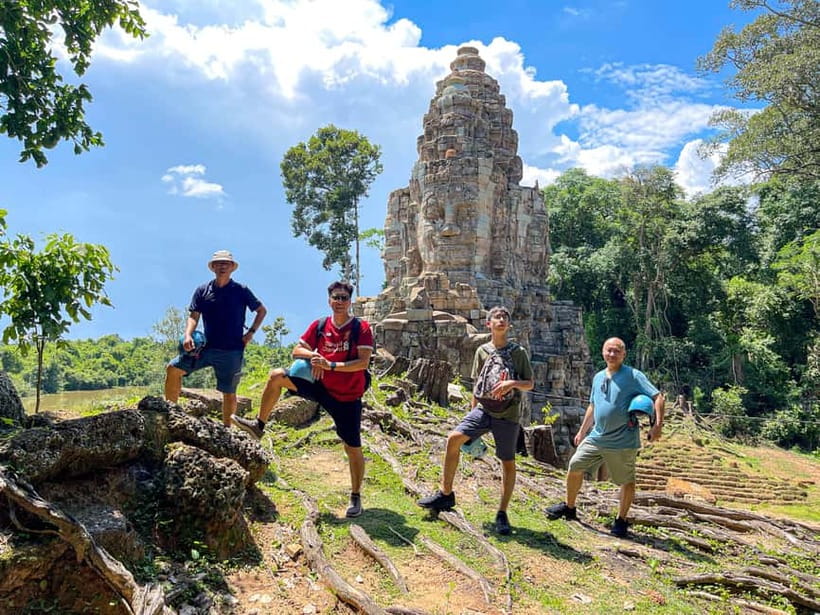 Siem Reap: Angkor Wat Sunrise Small Group tour and Breakfast - Entering Angkor Thom through the South Gate