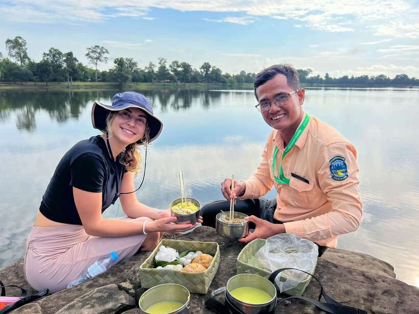 Siem Reap: Angkor Wat Sunrise Tour via Tuk Tuk & Breakfast - Angkor Wat before the crowds