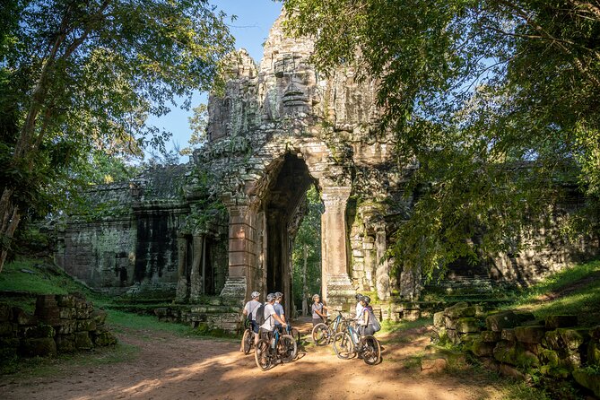 Siem Reap: Bike the Angkor Temples - Full-Day 30km Tour - Angkor Wat in the morning light