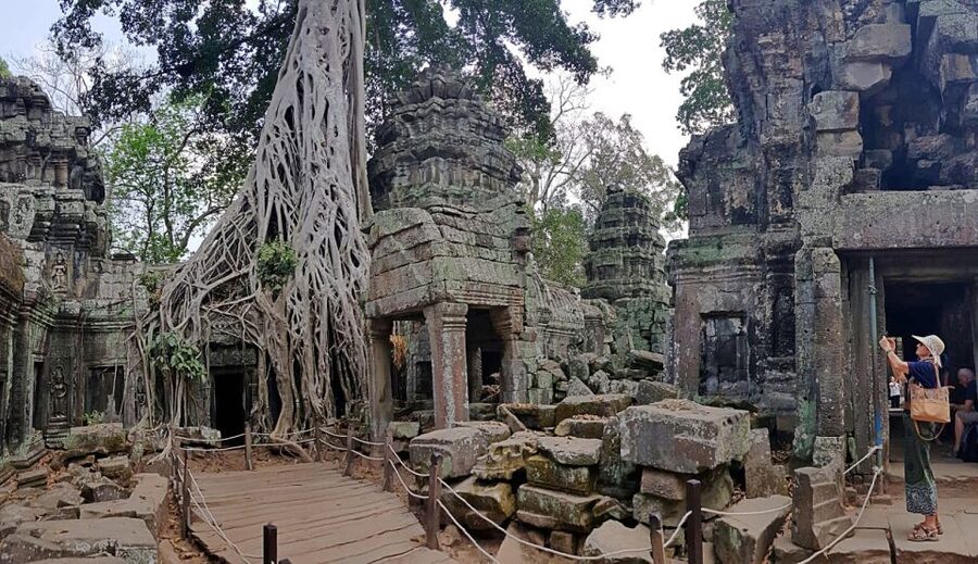 Siem Reap - Discover Angkor Wat by Jeep - Price, group size, and who gets good value