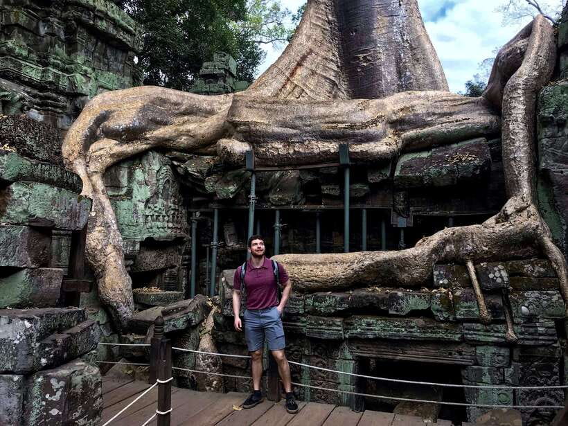 Siem Reap: Full Day Angkor Wat Temple Experience with Sunset - Angkor Thom begins with a royal city