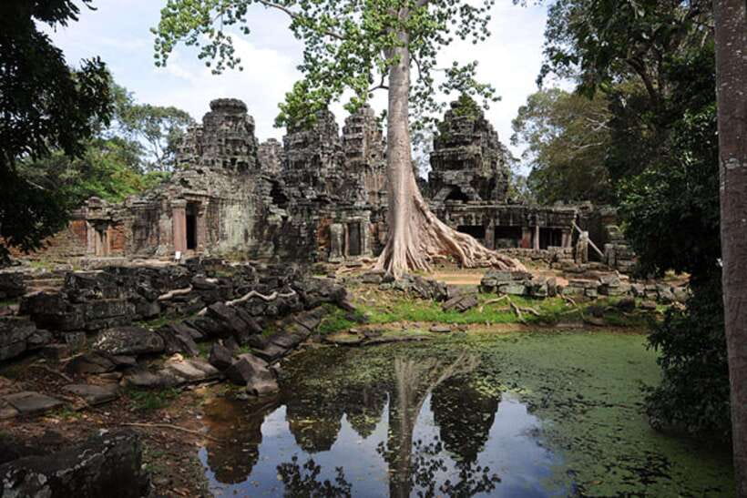 Siem Reap: Full-Day Tuk-Tuk Tour of Angkor Wat Temples - Banteay Kdei offers a quieter change