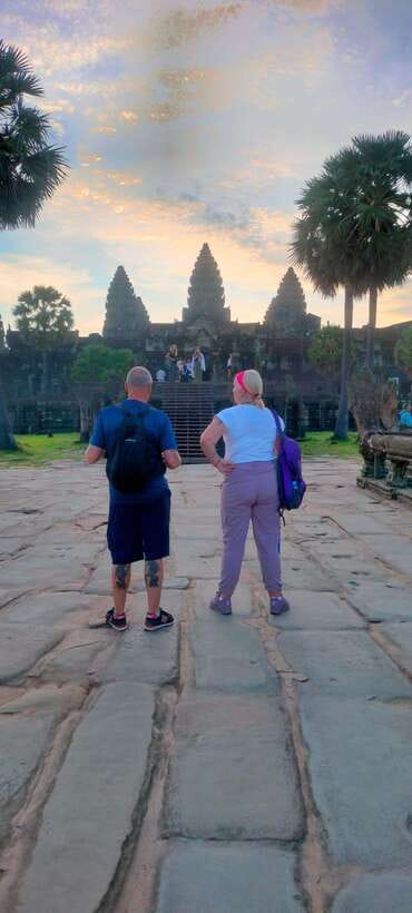 Siem Reap Private Tour: Angkor Wat Sunrise And Banteay Srei - Key details to know before booking