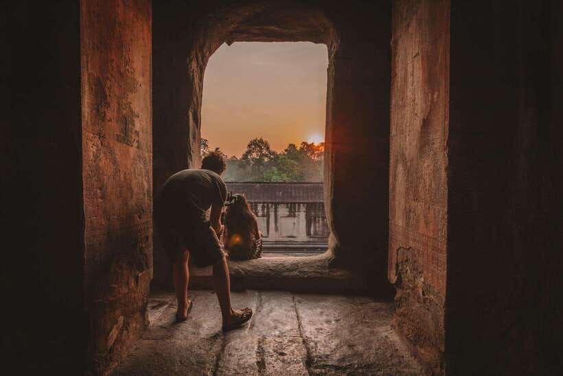 Siem Reap Sunrise Angkor Wat Temple Tour - Key points at a glance