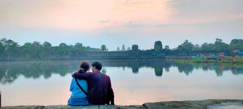 Siem Reap Tour Guide: Angkor Wat Sunrise Tour & Beng Mealea - Banteay Srei and the finest carved details