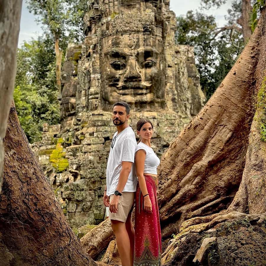Siem Reap: Ultimate Angkor Wat Offbeat Experience by Jeep - Victory Gate and Angkor Thom’s enormous walls