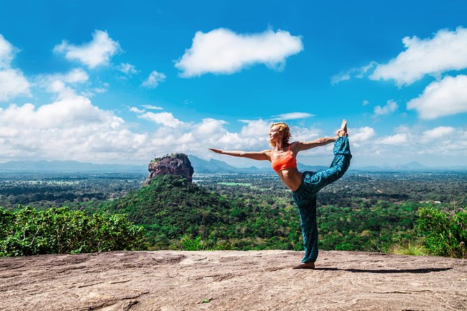 Sigiriya Rock and Dambulla Cave Temple Day Tour - Dambulla’s caves bring art and worship together