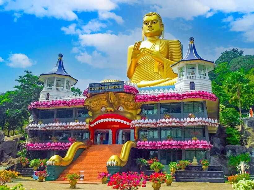 Sigiriya To Kandy Private Transfer: Visit Dambulla Temple - How to judge the $40 price