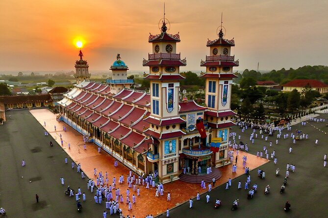 Small-Group 1-day: Cao Dai Temple & Ba Den Mountain - The guide can make or break the day