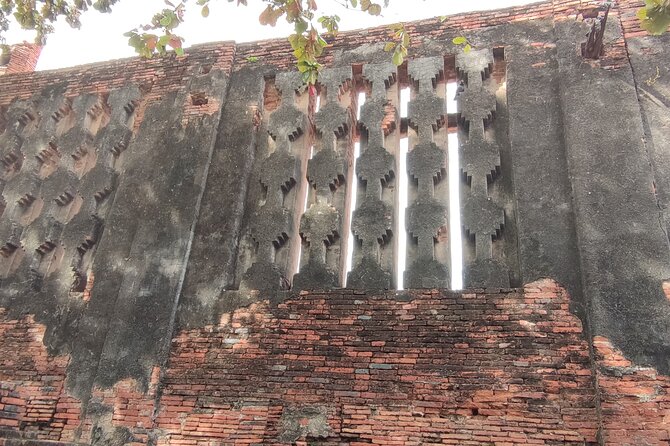 Small Group Tour to Ayutthaya Temples from Bangkok with Lunch - Wat Phra Sri Sanphet and the royal past