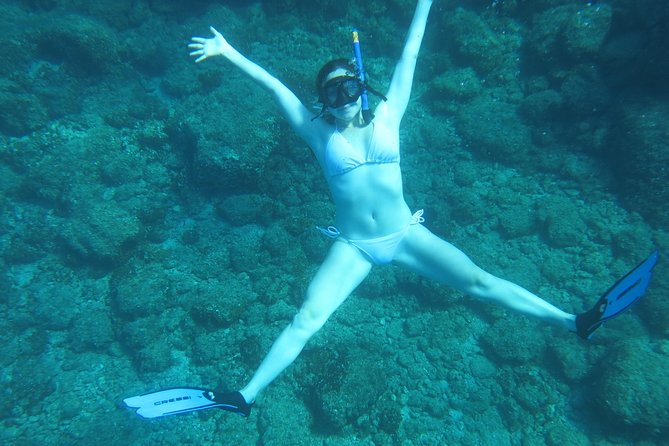 Snorkeling and swimming tour to the Poseidon's temple at Sounio cape - Legrena Beach is the active part of the day