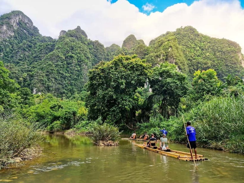 Sok River: Bamboo Raft Ride, Monkey Temple & View Point Tour - Khao Sok Viewpoint and the first big photographs