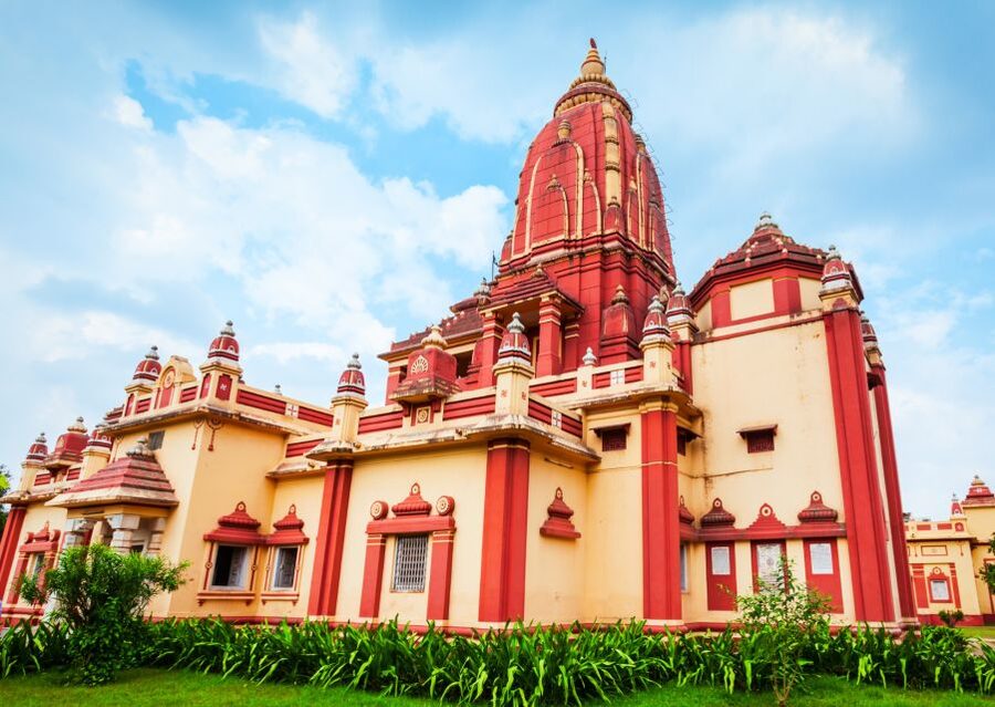 Spiritual Trails of Hyderabad (2 Hours Guided Temples Tour) - Why the guide matters more than the transport