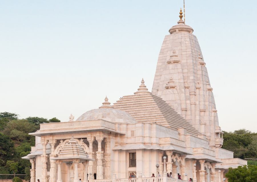Spiritual Trails of Hyderabad (2 Hours Guided Temples Tour) - Who will get the most from this experience?