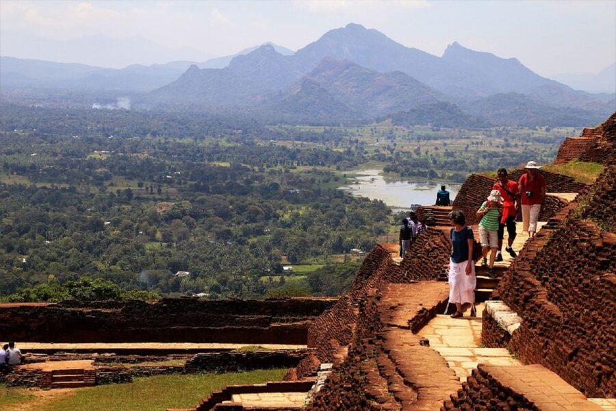 Sri Lanka Bentota: Day Trip to Sigiriya and Dambulla Temple - Who will enjoy this day trip most