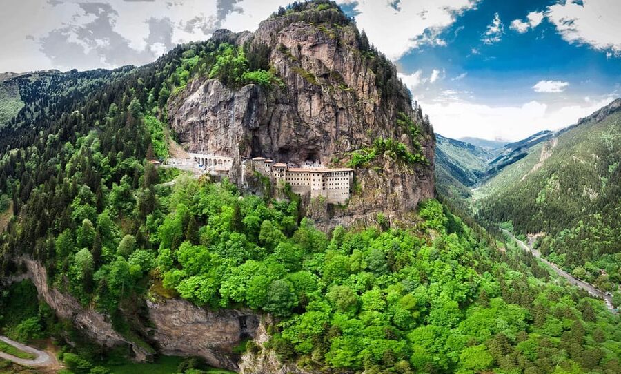 Sümela Monastery&Uzungöl: Daily Group Tour - The tiled bridge on the return route