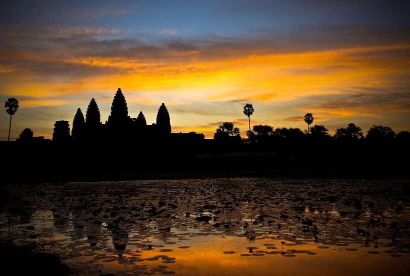 Sunrise at Angkor Wat Temple: 3-Hour Private Tour - The temple pass changes the real price